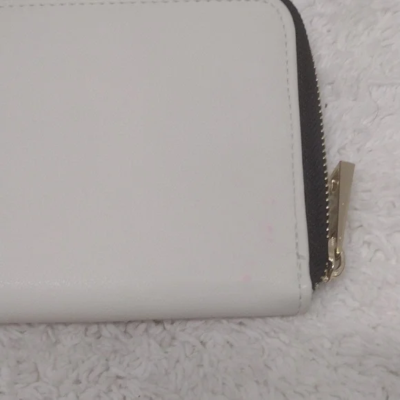 Daisy Marc Jacobs Pouch White Ivory Wallet Clutch - Picture 4 of 11
